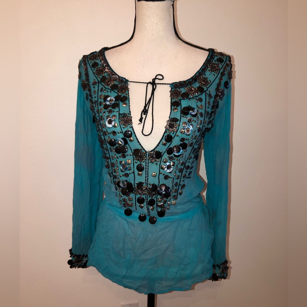 Taj cover up